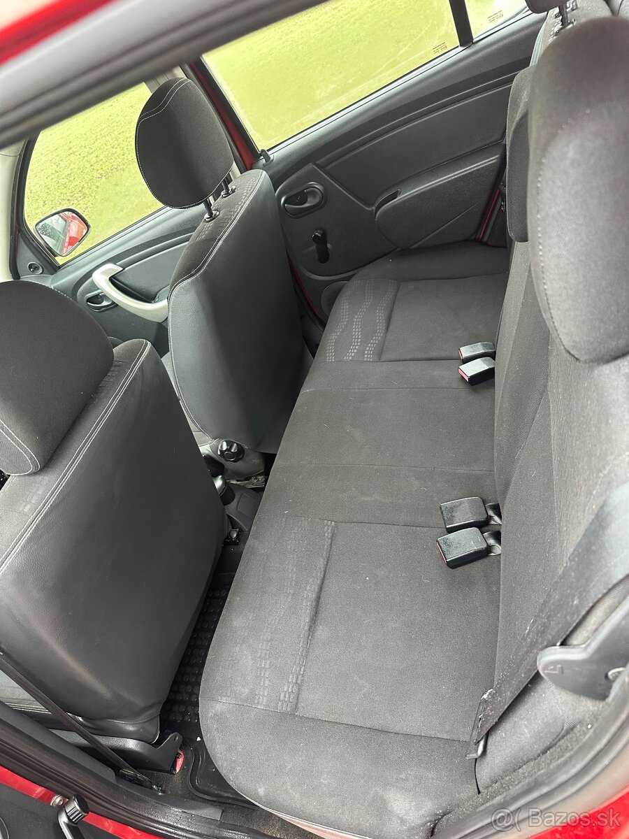 Dacia Sandero Stepway 1.5dci - 7