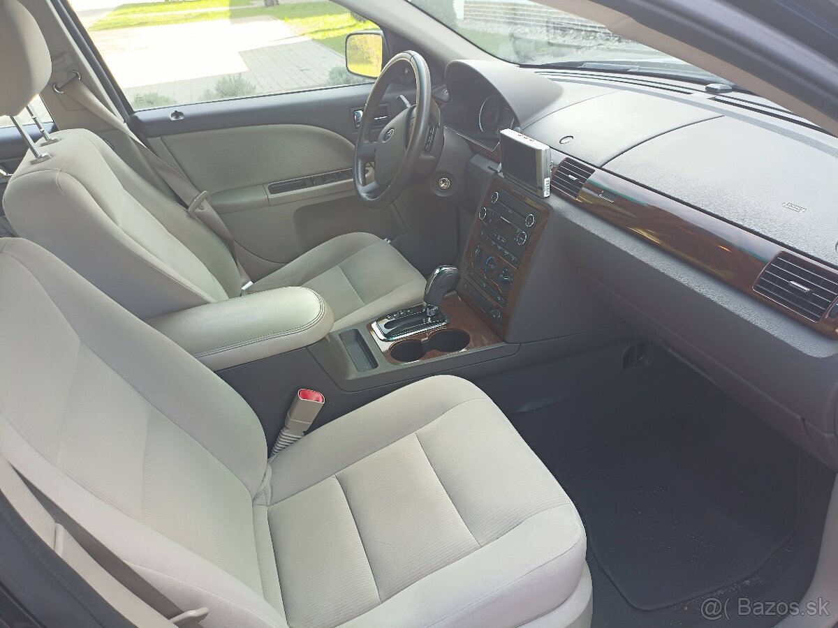 Ford Taurus SEL 3.5 V6 (2008) - 7