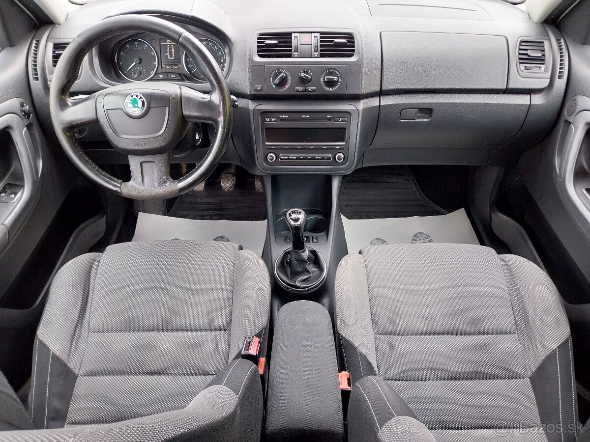 Škoda Roomster 1.2 TSI Style - 7