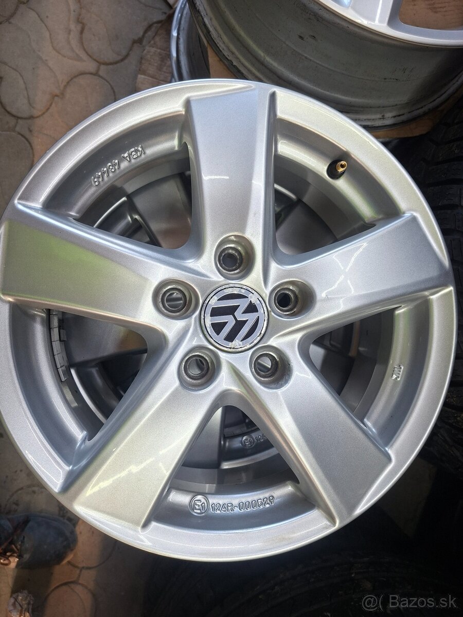 R15 Volkswagen Original top stav - 7