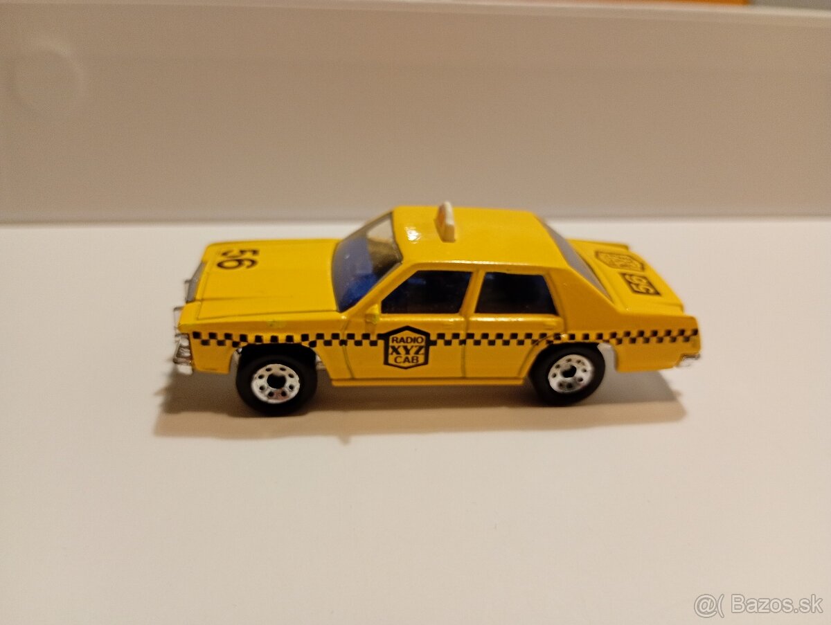 Matchbox Superfast Ford LTD Taxi - 7