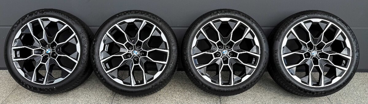 ORIG.BMW X7 G07 LCi R22 275/40/22.315/35/22 NOVY MODEL - 7