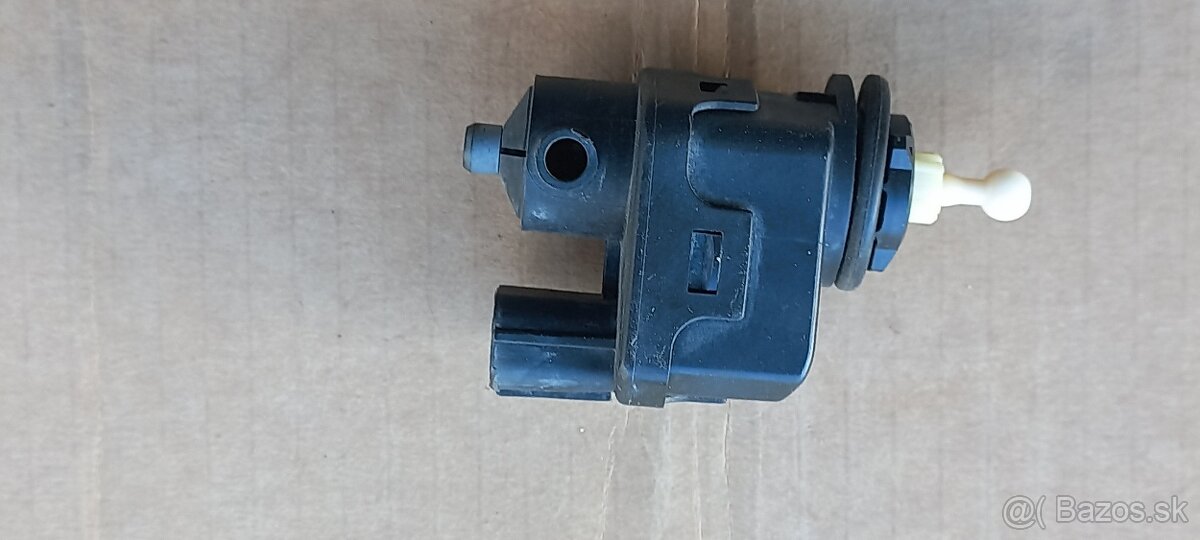 predam starter na suzuki ignis a ine ND - 7