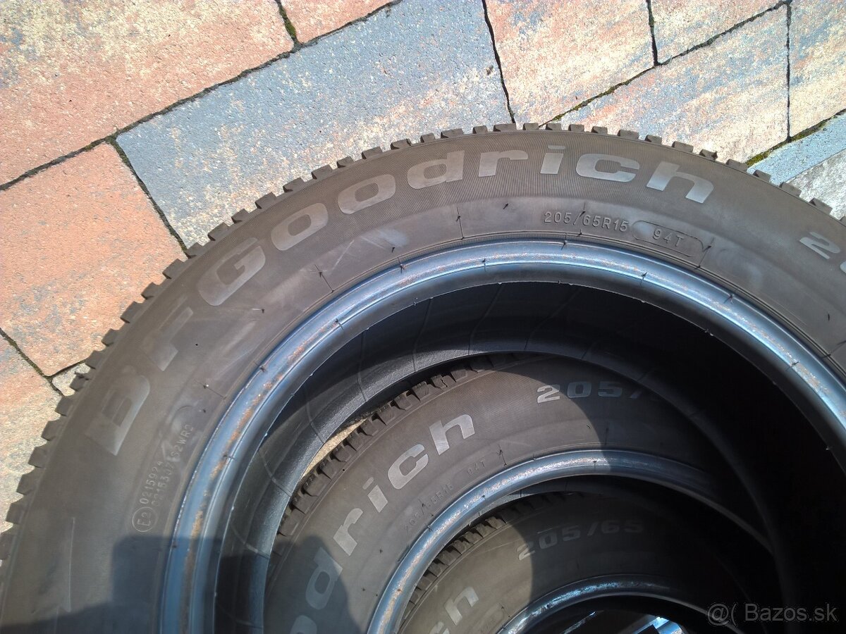 4 ks ZIMNÉ 205/65 R15 94H BF-GOODRICH a MICHELIN - OD 25€/ks - 7