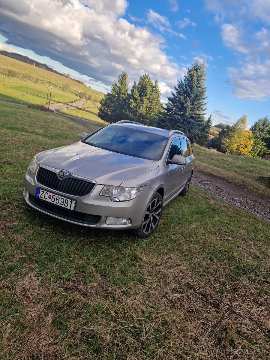 Škoda Superb 2 . 2.0 tdi - 7