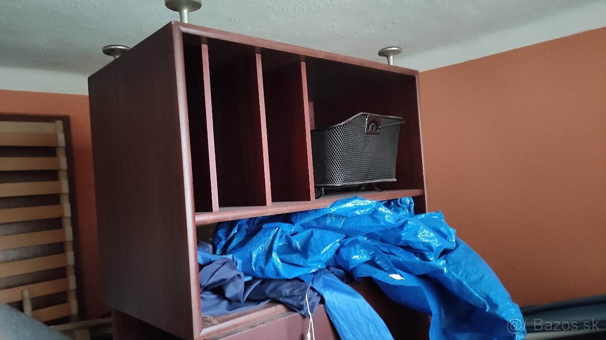 Predám zachovalú obývaciu stenu - 7