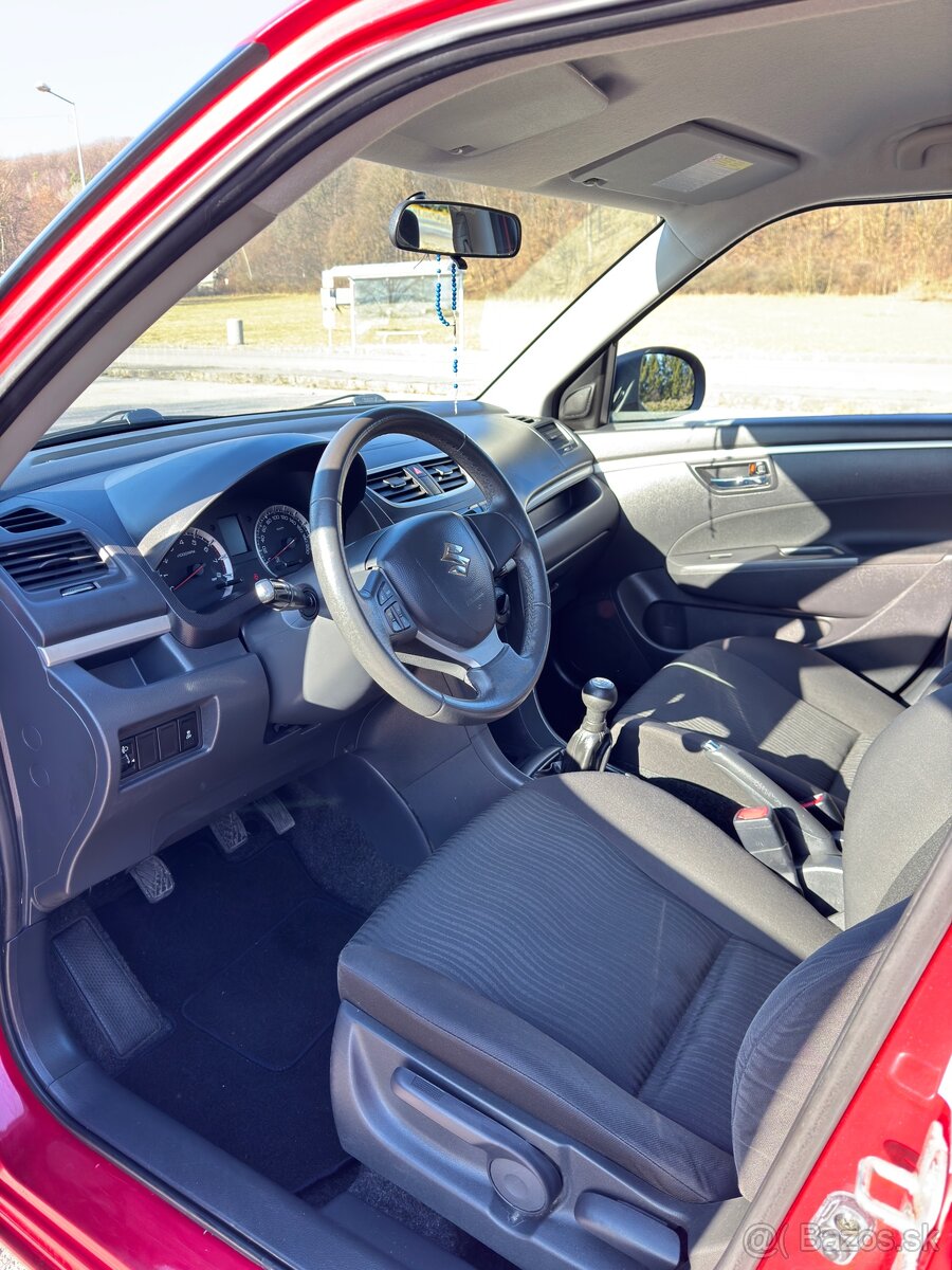 Suzuki Swift - 7
