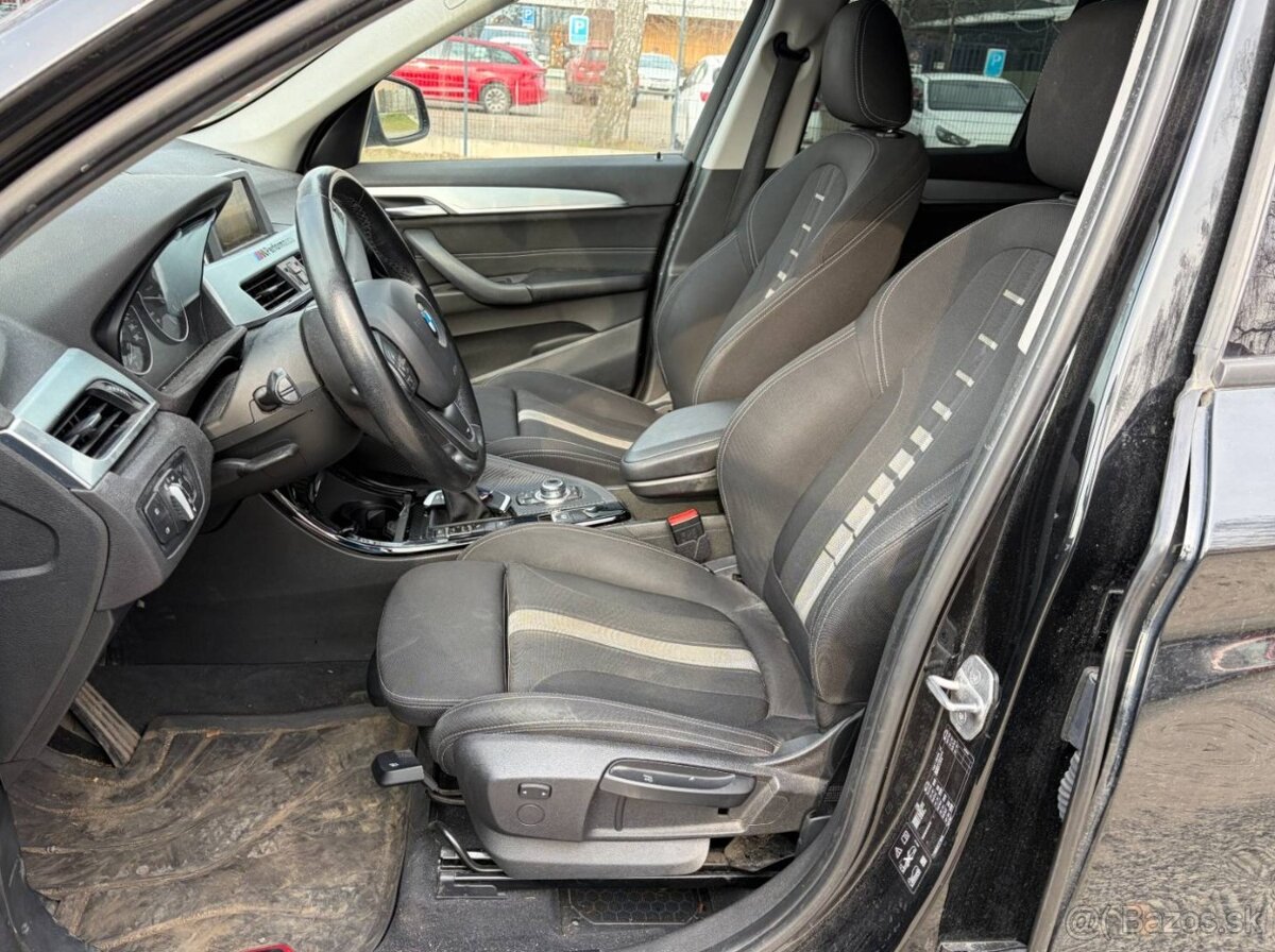 BMW X1 xDrive 20d 140kw ČR - 7