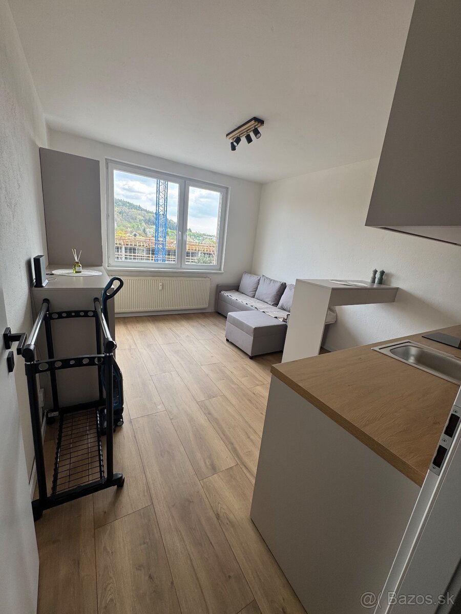 Dám do nájmu prerobenú garsonku - 7