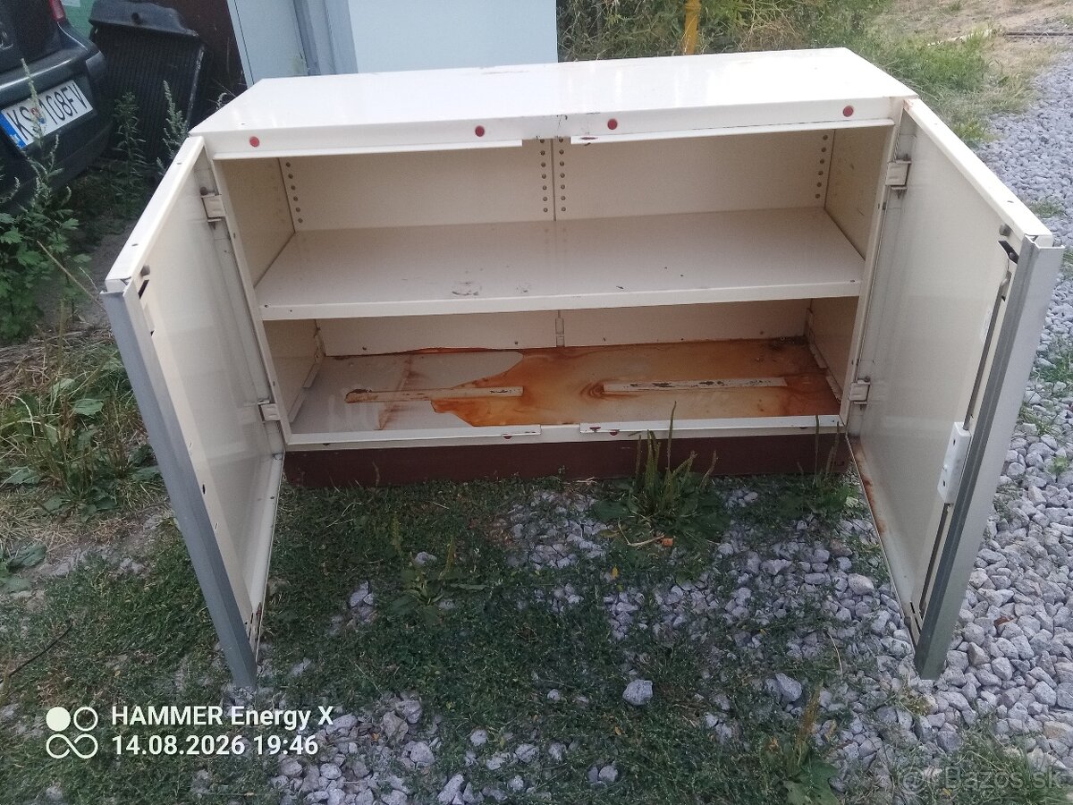 Plechová skriňa 45x79x118 - 7