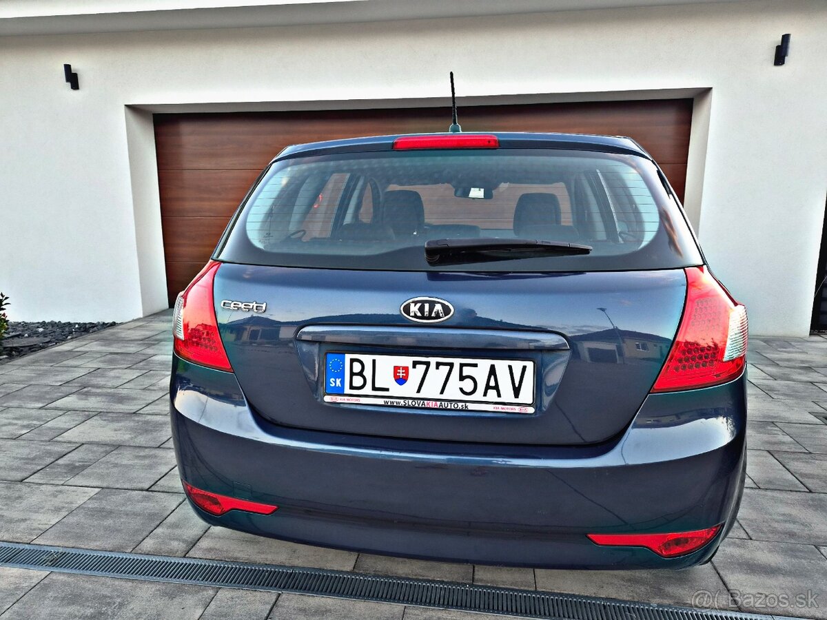 Kia Ceed 1.4 Benzín (2011) - 94 tis. km - 7