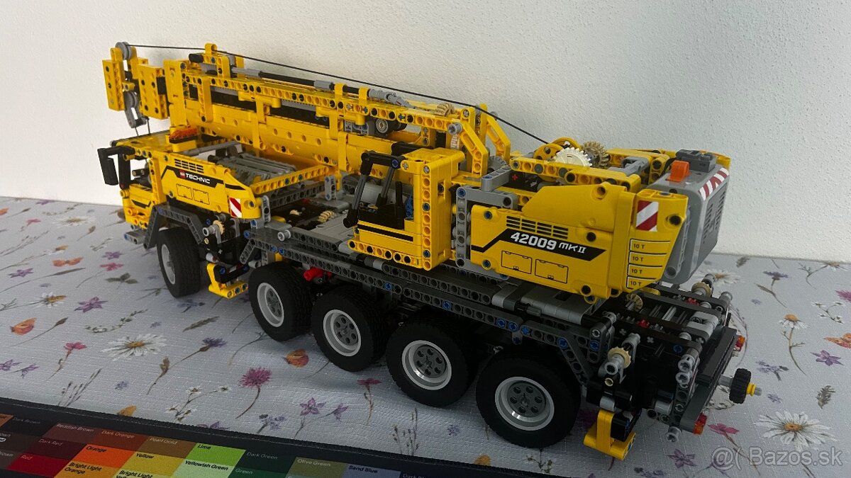 LEGO Technic 42009 Mobile Crane MK II - 7