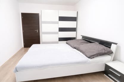 Prenajmem 2 izbový byt v Dubravka, Bratislava - 7