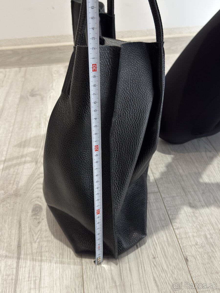 Čierna kožená kabelka - 7