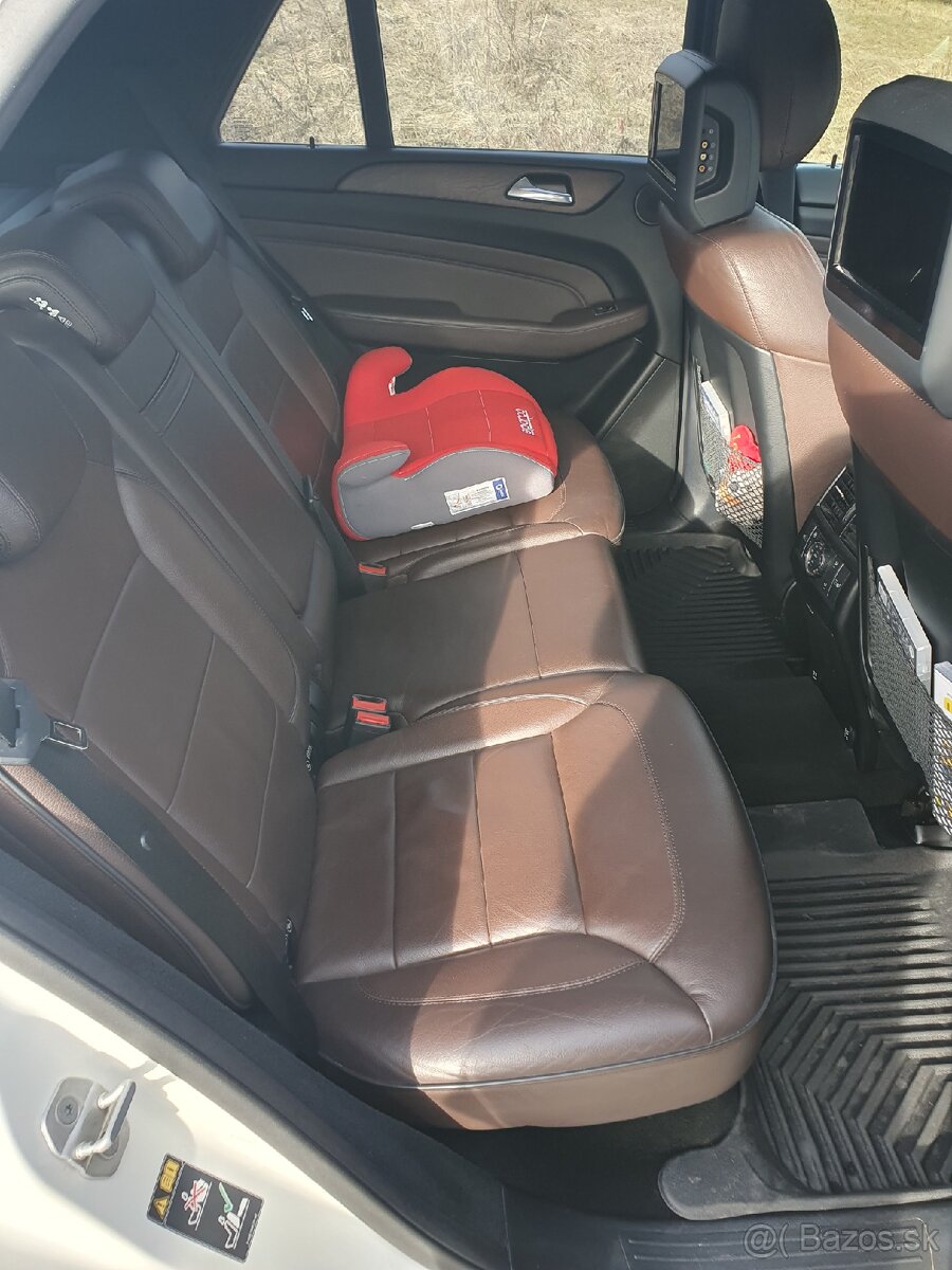 Mercedes Benz ML 350 - 7