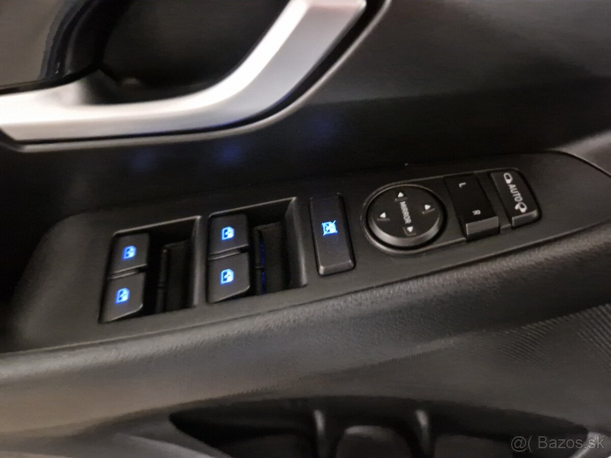 Hyundai i30 combi family 1.5i DPi 81kW 48000km facelift CW - 7