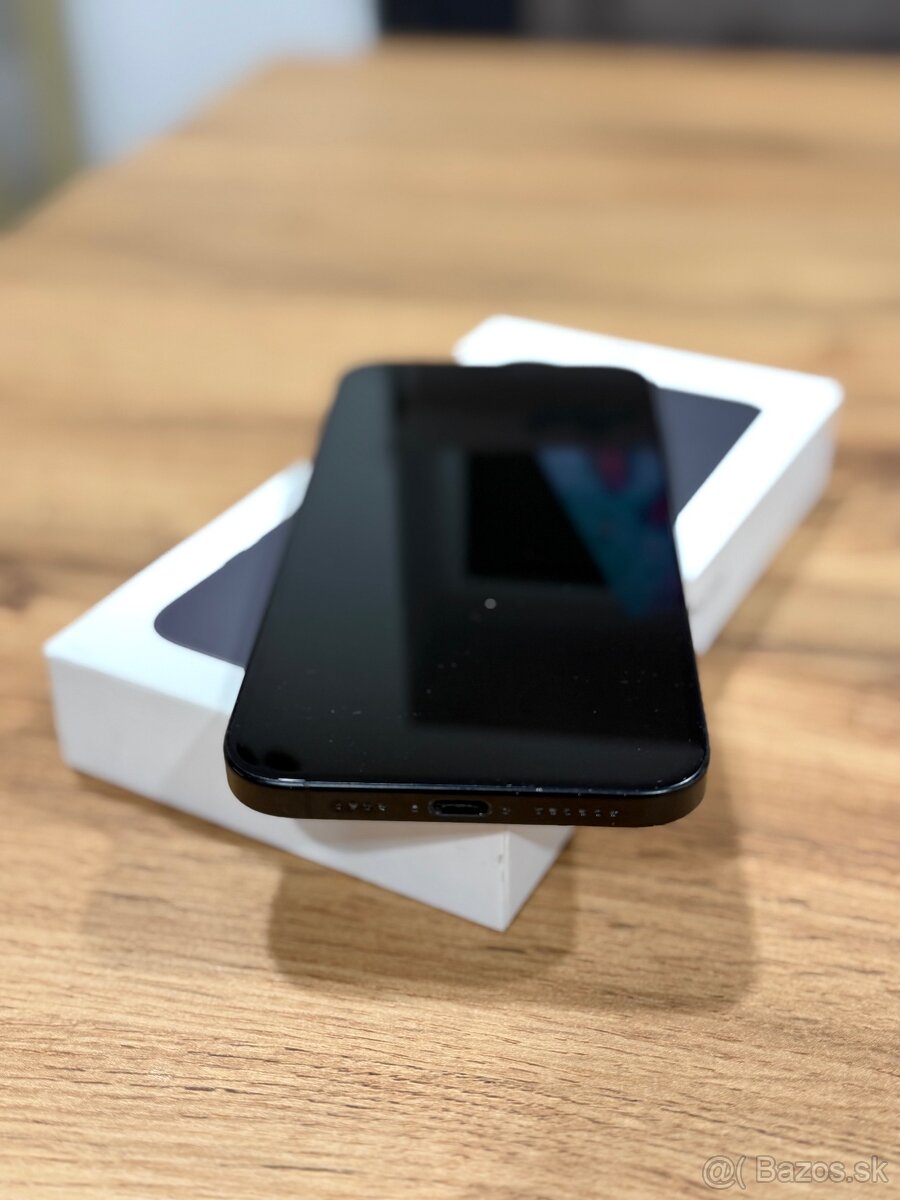 iPhone 16 PLUS 512GB - 7