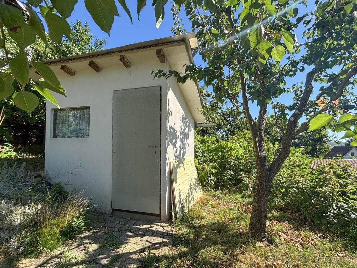 Predám záhradku s chatkou - 7