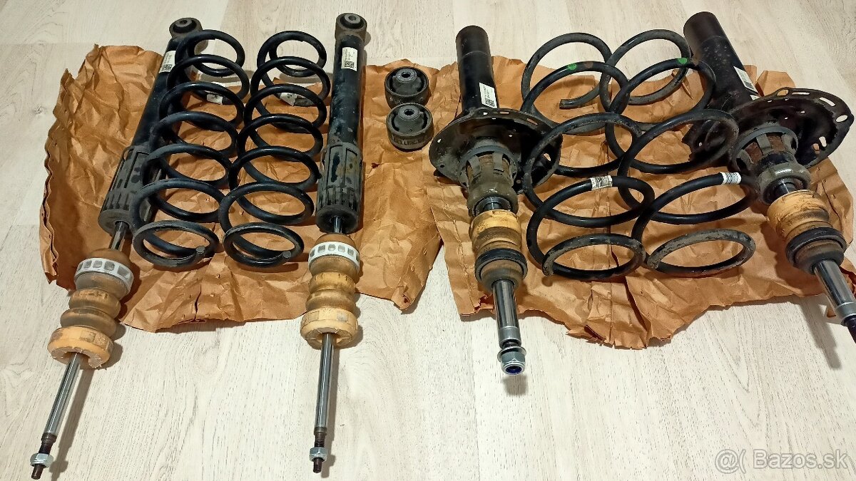 Tlmiče a pružiny zo Škoda Octavia A7 - 7