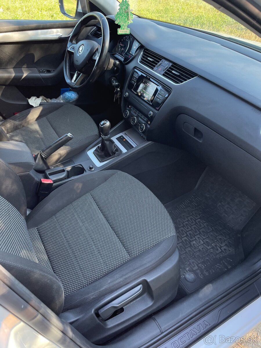 Škoda Octavia III (2015) - 7
