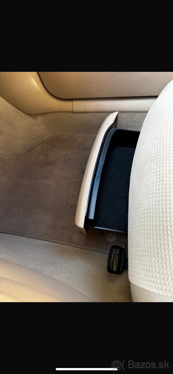 Volkswagen Golf 5 combi 2.0 TDI DPF - 7