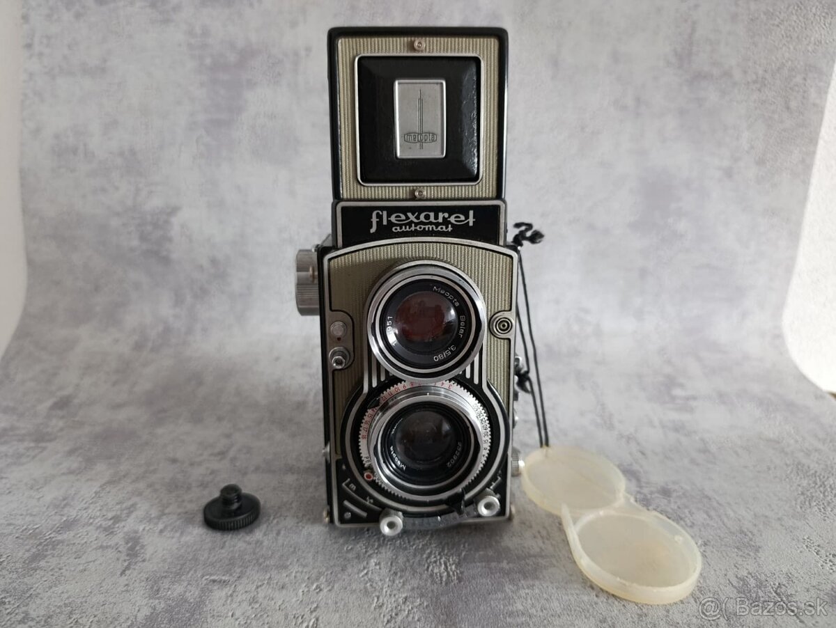 Starý československý fotoaparát Flexaret VII s krabici a pou - 7