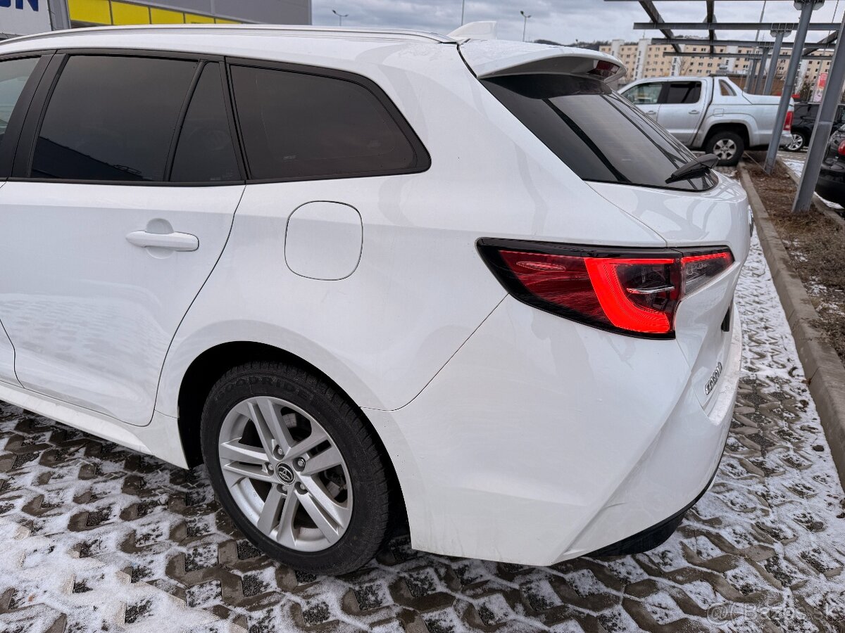 Toyota Corolla Combi 2.0 Hybrid (2019) - 7