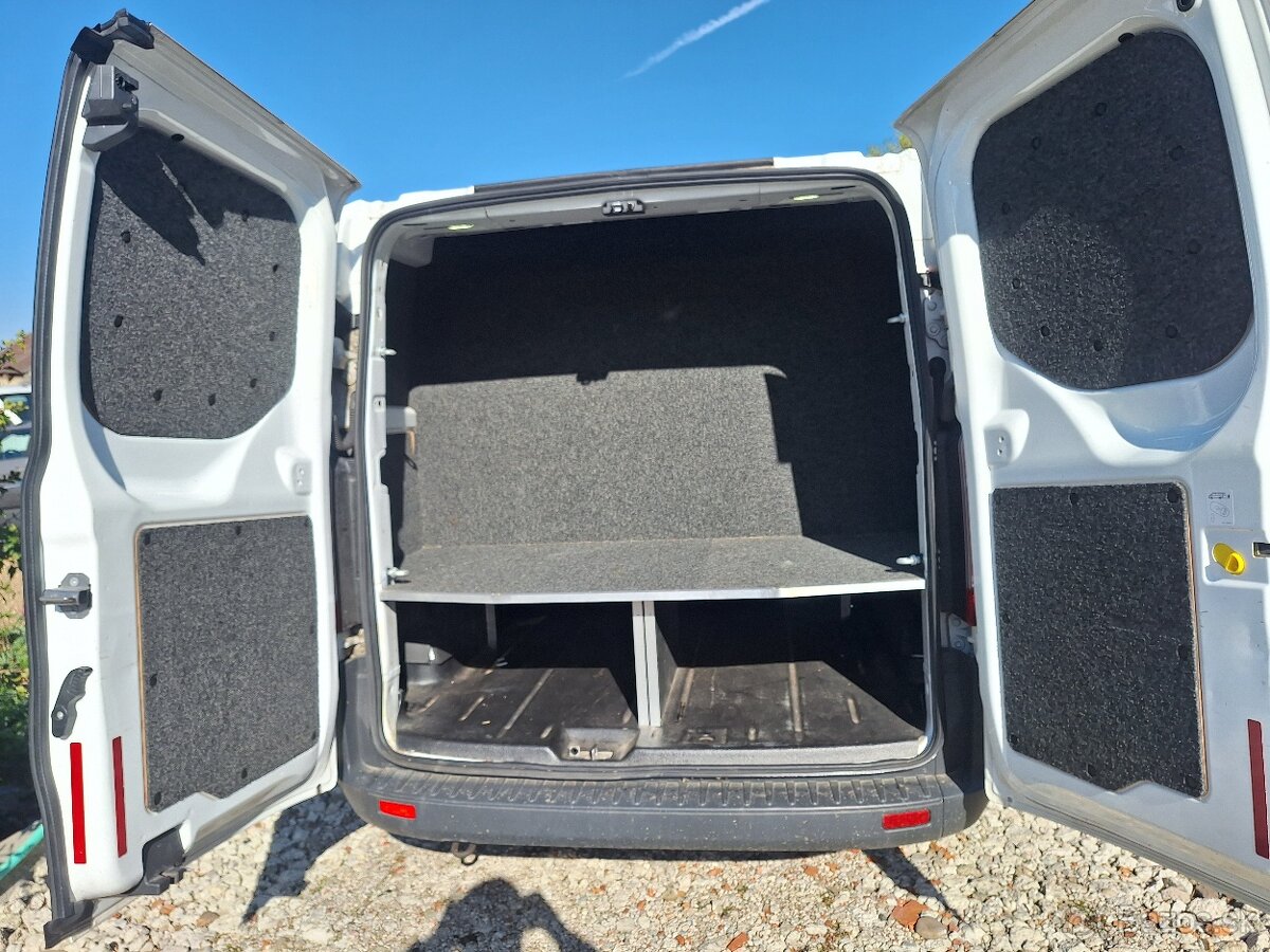 FORD TRANSIT CUSTOM 2,2TDCI OBYTNÝ DLHÁ VERZIA - 7