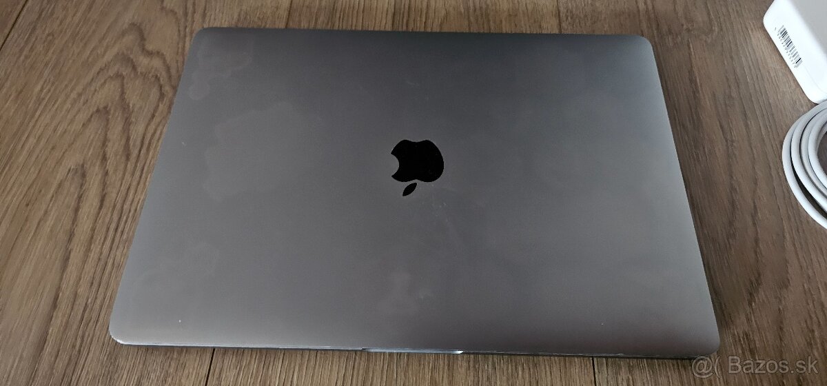 Apple MacBook Pro 13 A1989 16/512gb - 7