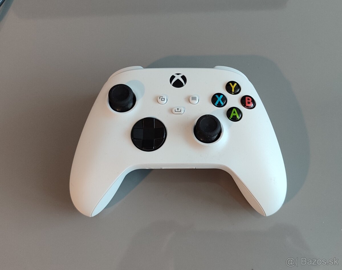 Nefunkčný Xbox + Elite series 2 controller - 7