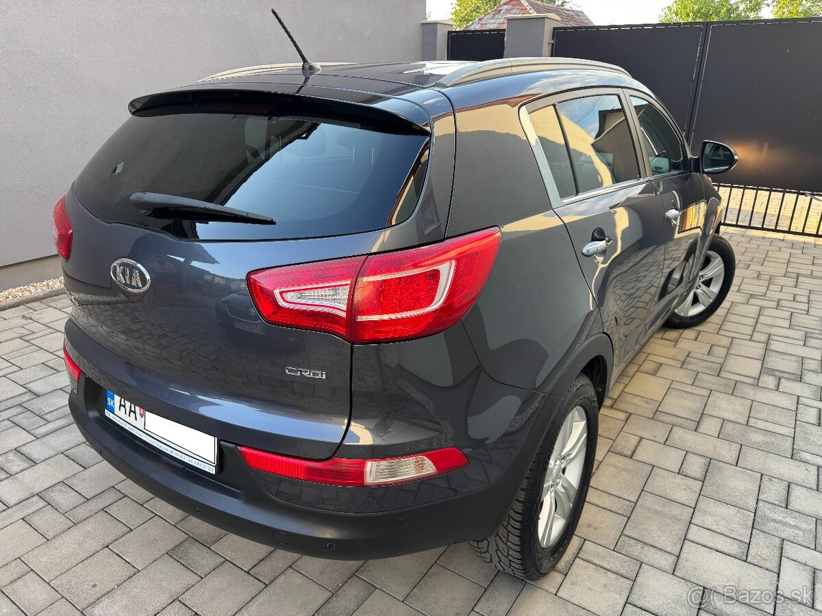 KIA SPORTAGE, SILVER, 1,7 CRDI, MANUÁL, 183 543 KM, 3/2012 - 7