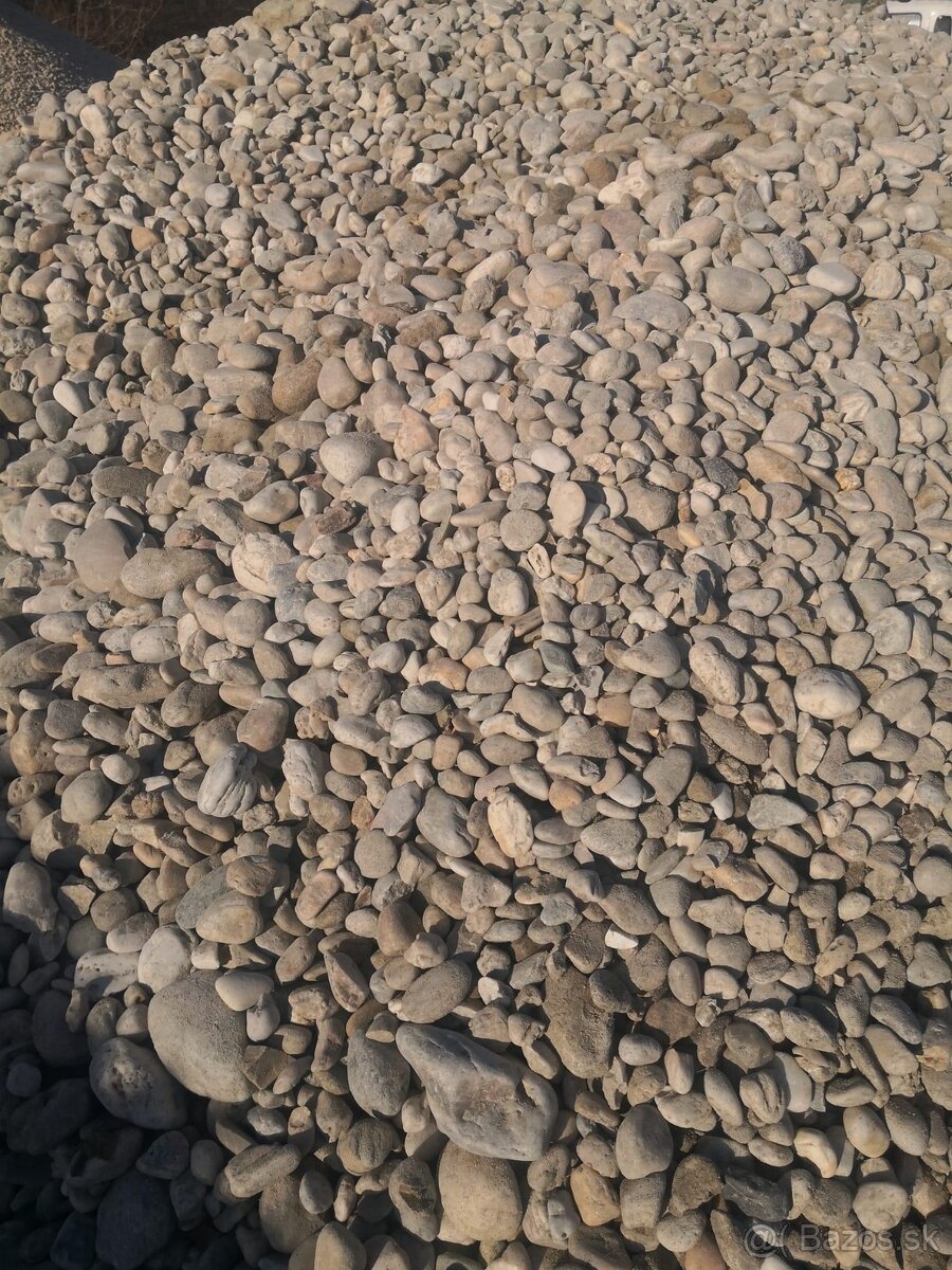 Predaj štrkov,pieskov,kameniva,recyklatov a zeminy - 7