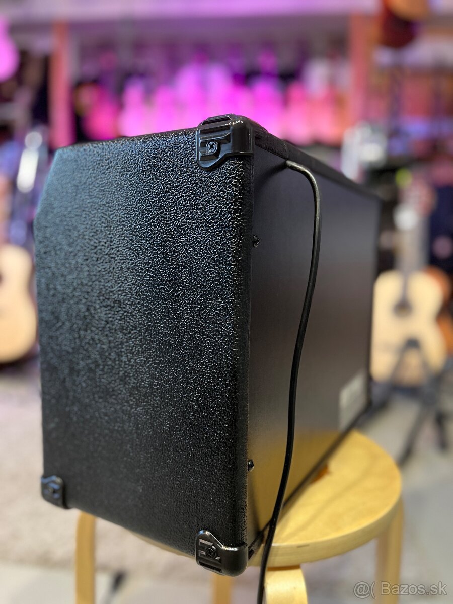 Kombo na elektrickú gitaru a spev - 7