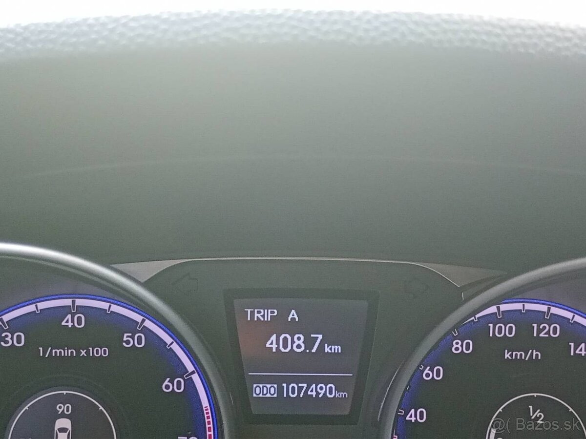 Hyundai ix35 2,0l Benzín - Plyn 4x4 - 7