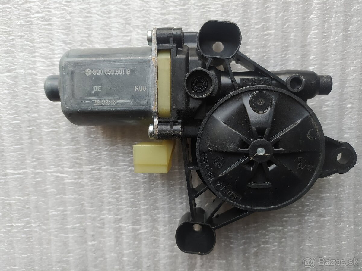 Motorček stahovania okná Škoda Octavia 3 Rapid VW Golf 7 - 7