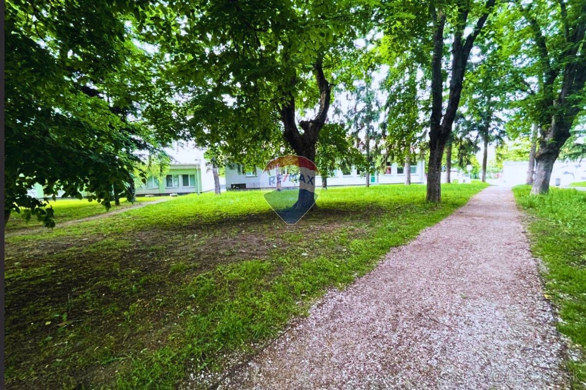 RE/MAX | Polyfunkčný priestor v TOP lokalite na prenájom - 7