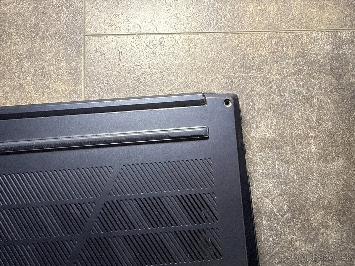 ASUS Vivobook 15 - 7