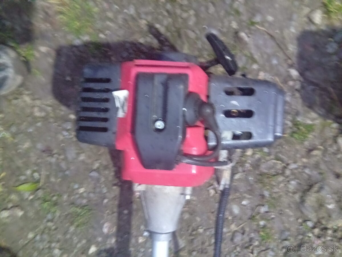 Predám tieto 2krovinorezy - 7