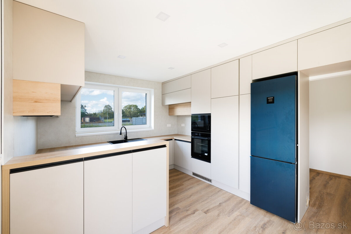 Na predaj: Novostavba 4-izbového bungalovu v top lokalite – - 7