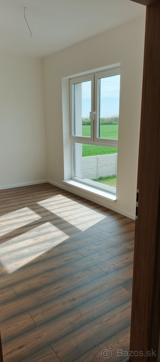 NOVÝ LUXUSNÝ 3IZBOVÝ BYT DIAKOVCE-ŠALA - 7