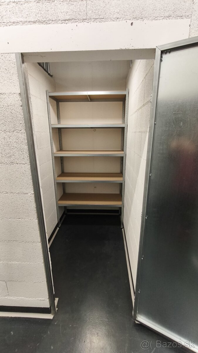 1,5 izbový byt na prenájom s loggiou a parkingom Bory - 7