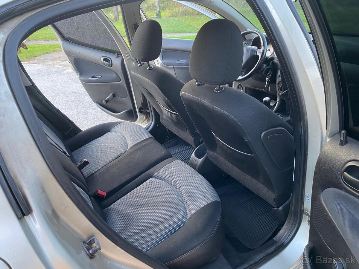 Peugeot 206 1.4 HDI 50 kw 2004 - 7