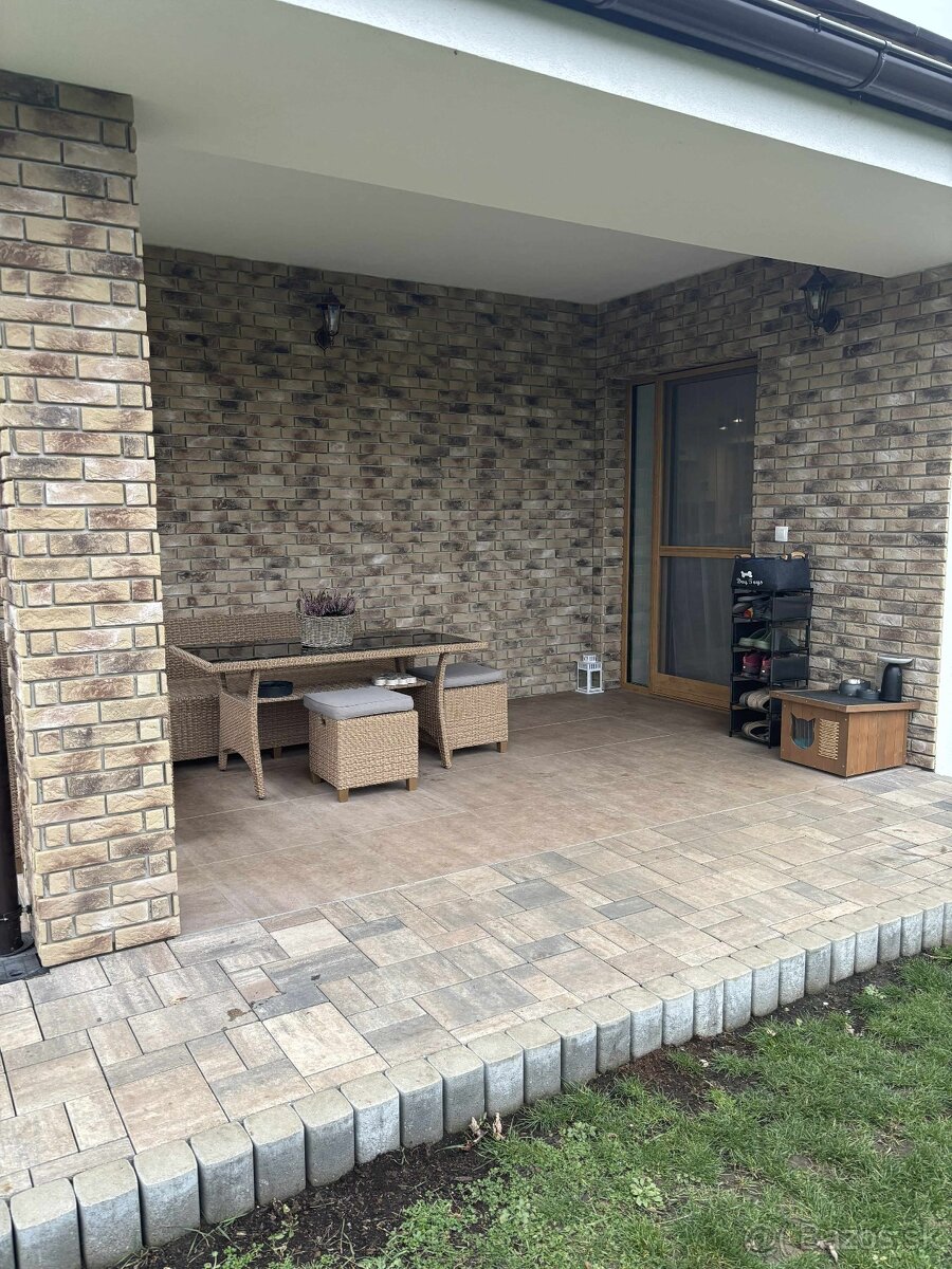 Obklady a dlažby - 7