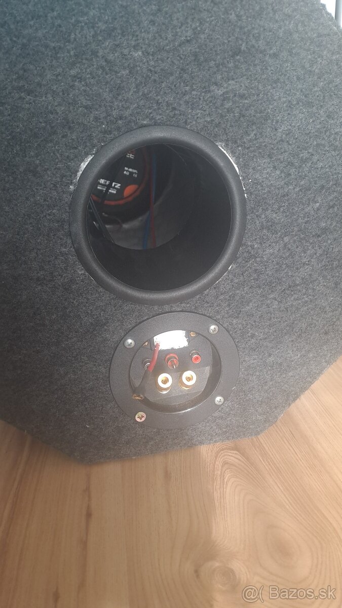 Predám subwoofer do auta - 7