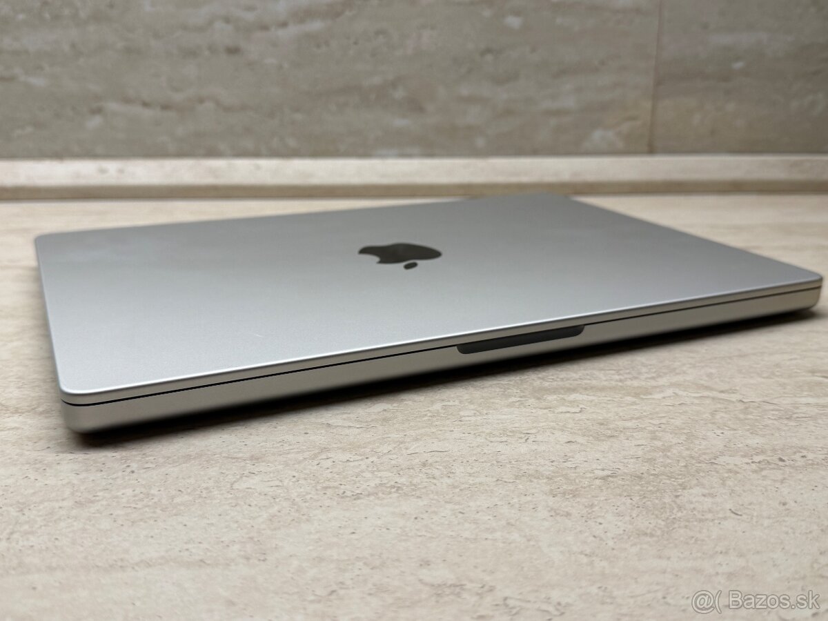 MacBook Pro 14" M3 Pro 18GB/1TB, batéria: 100%, 9 cyklov - 7