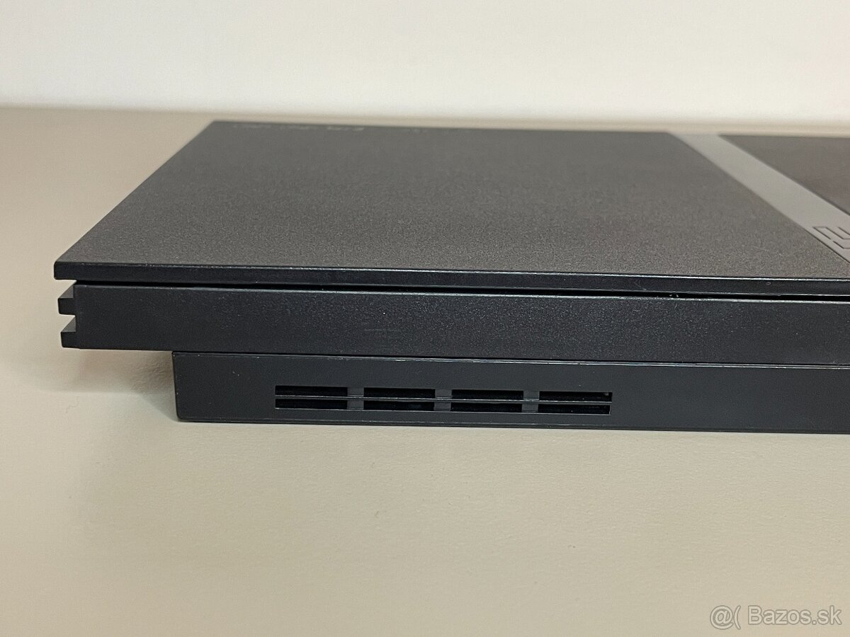 PS2 Slim SPCH 70004 + 5 hier + ovládač + memory card - 7