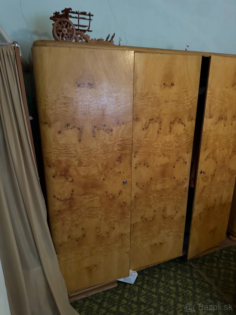 Starožitný spálňový set - 7