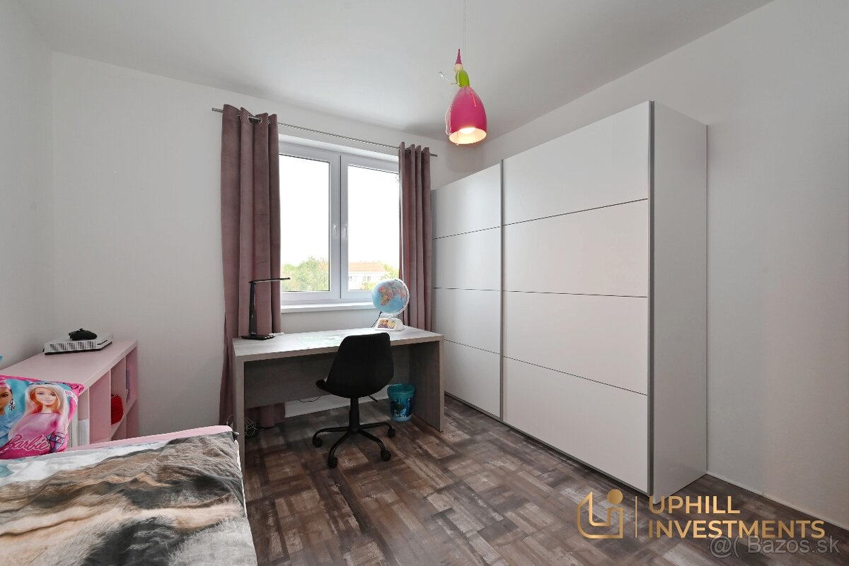 5i dom v radovej zástavbe, Lipová Bernolákovo. Znížená cena - 7