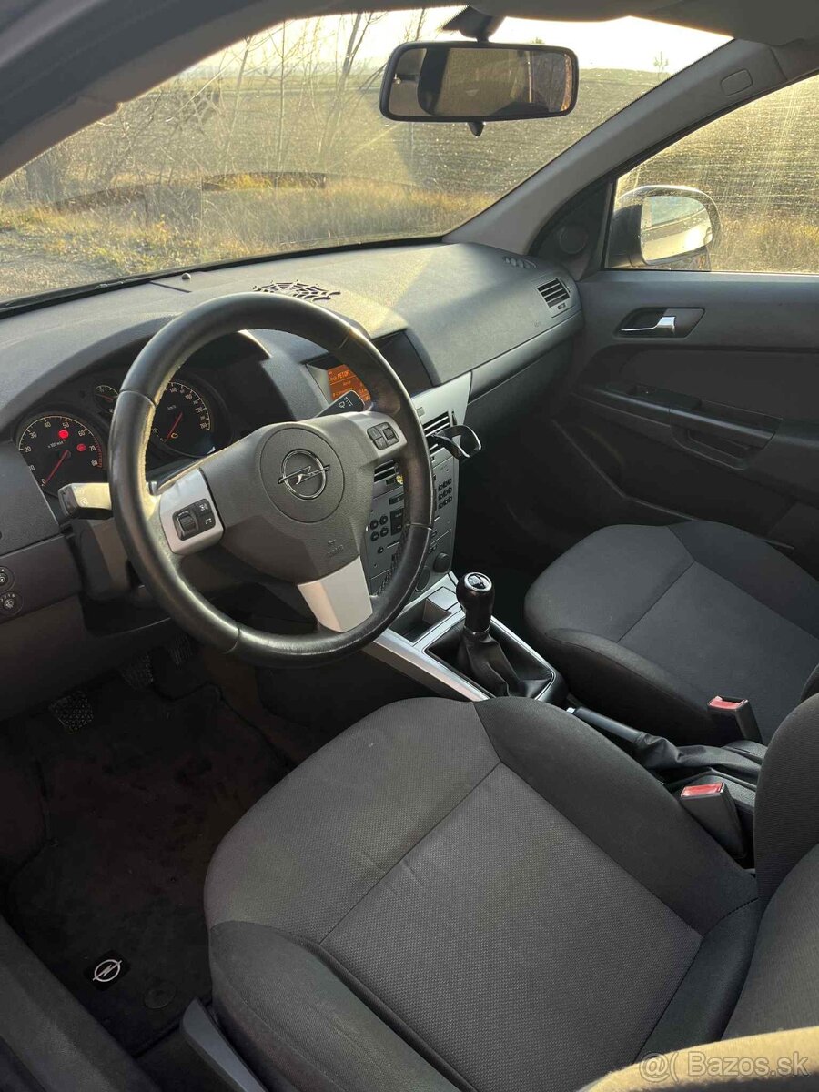 Opel Astra - 7