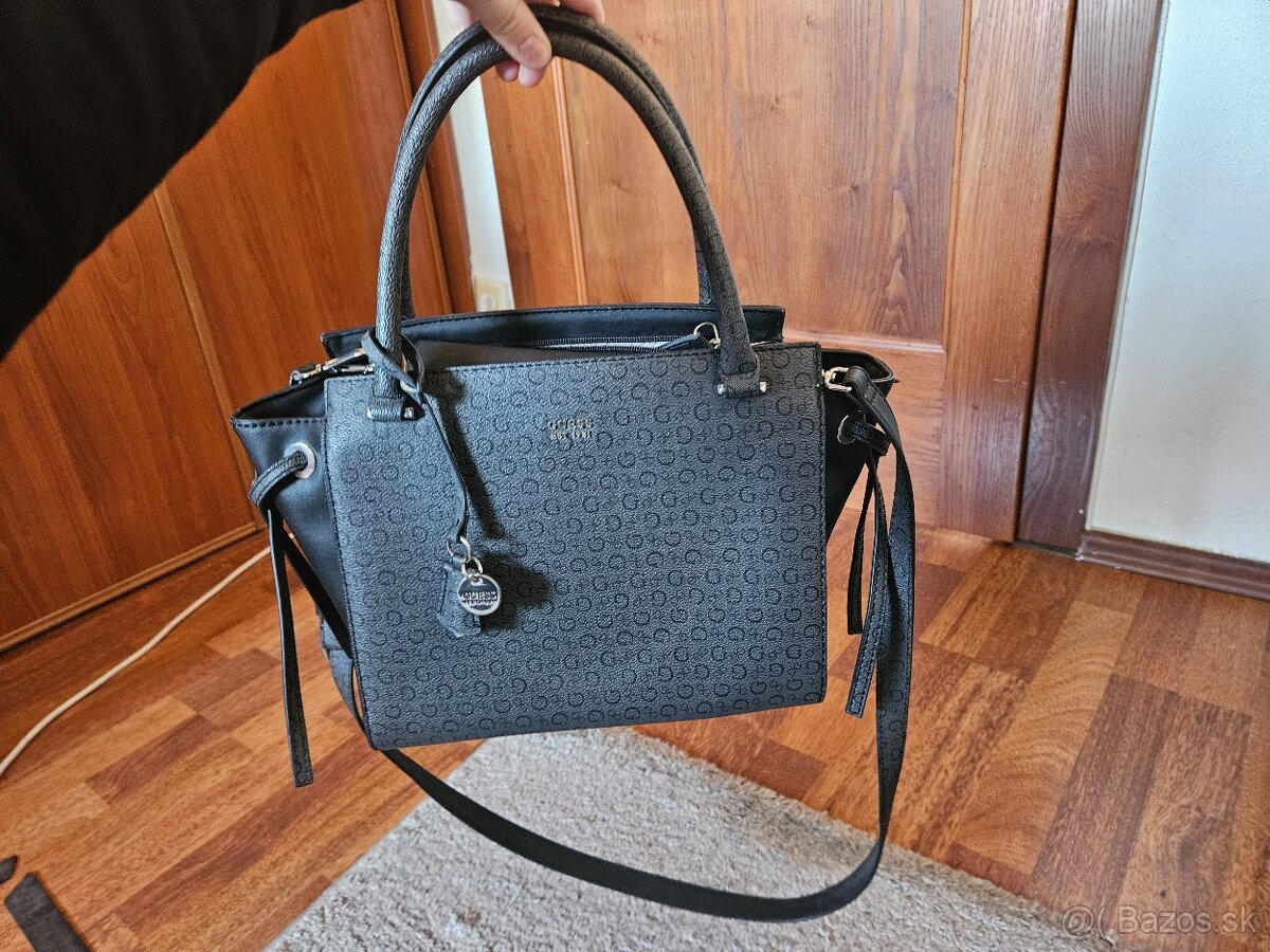 Guess kabelka čiernosivá - 7